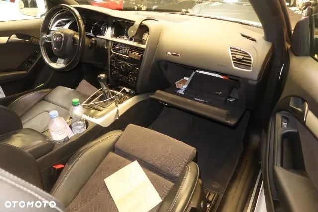 Audi A5 Cabrio - 10