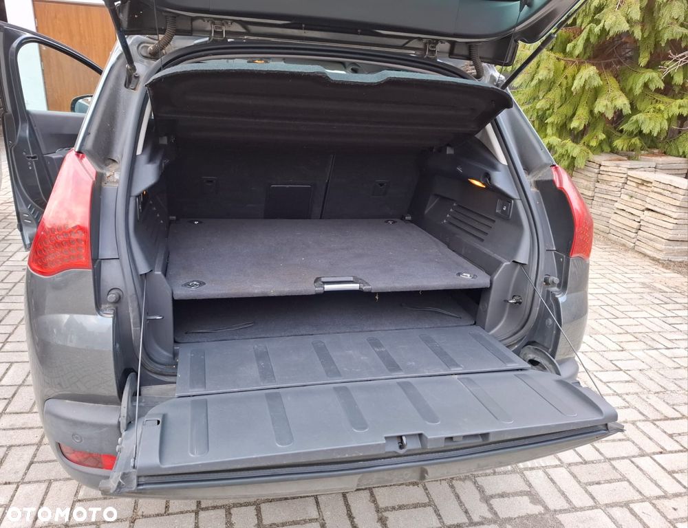 Peugeot 3008 2.0 HDi Active - 5