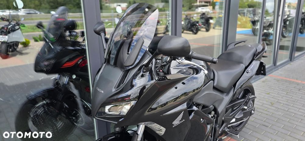 Honda CBF - 32
