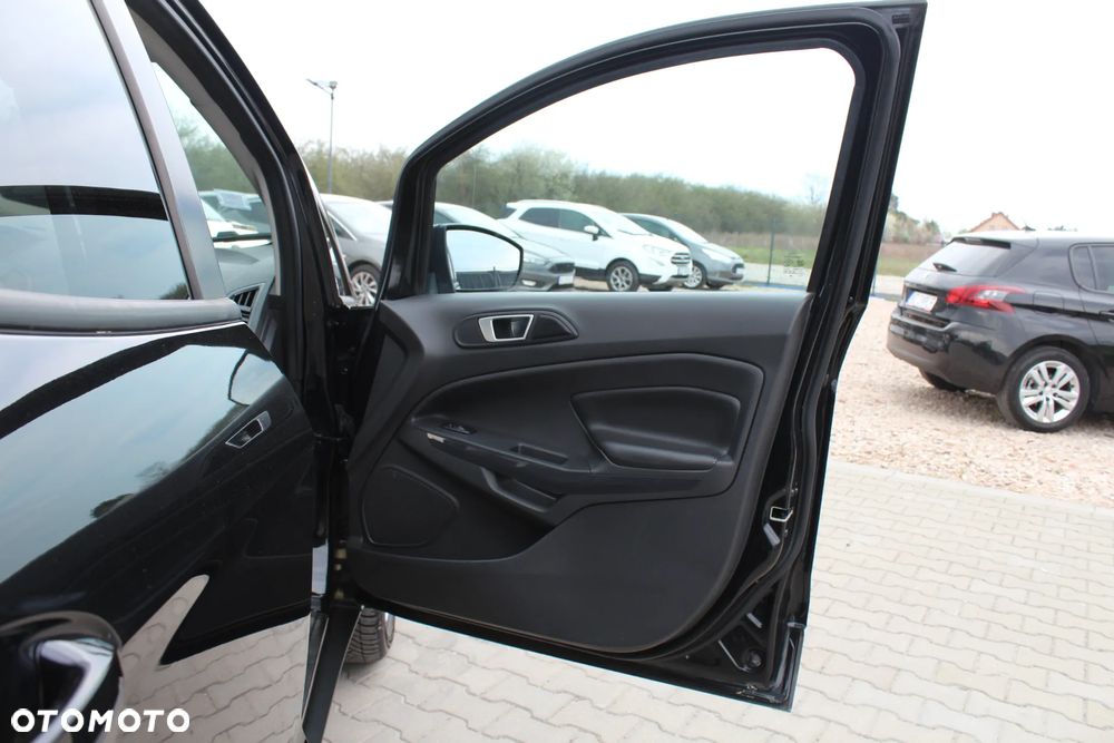 Ford EcoSport 1.0 EcoBoost TITANIUM - 37