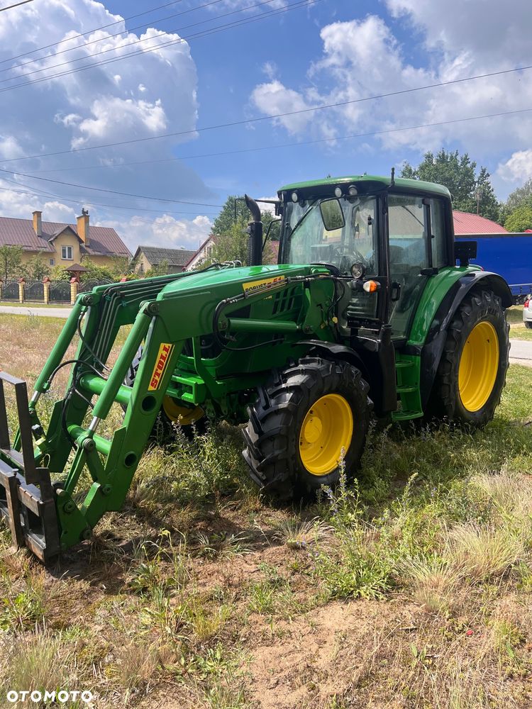 John Deere 6125M - 2