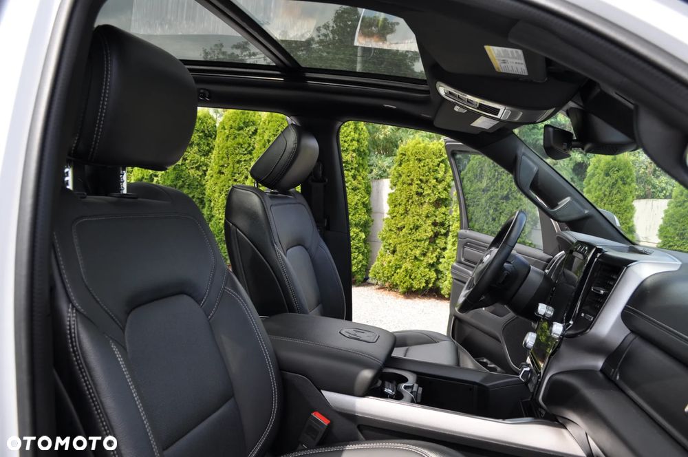 RAM 1500 5.7 Crew Cab Longbed Laramie Sport - 26