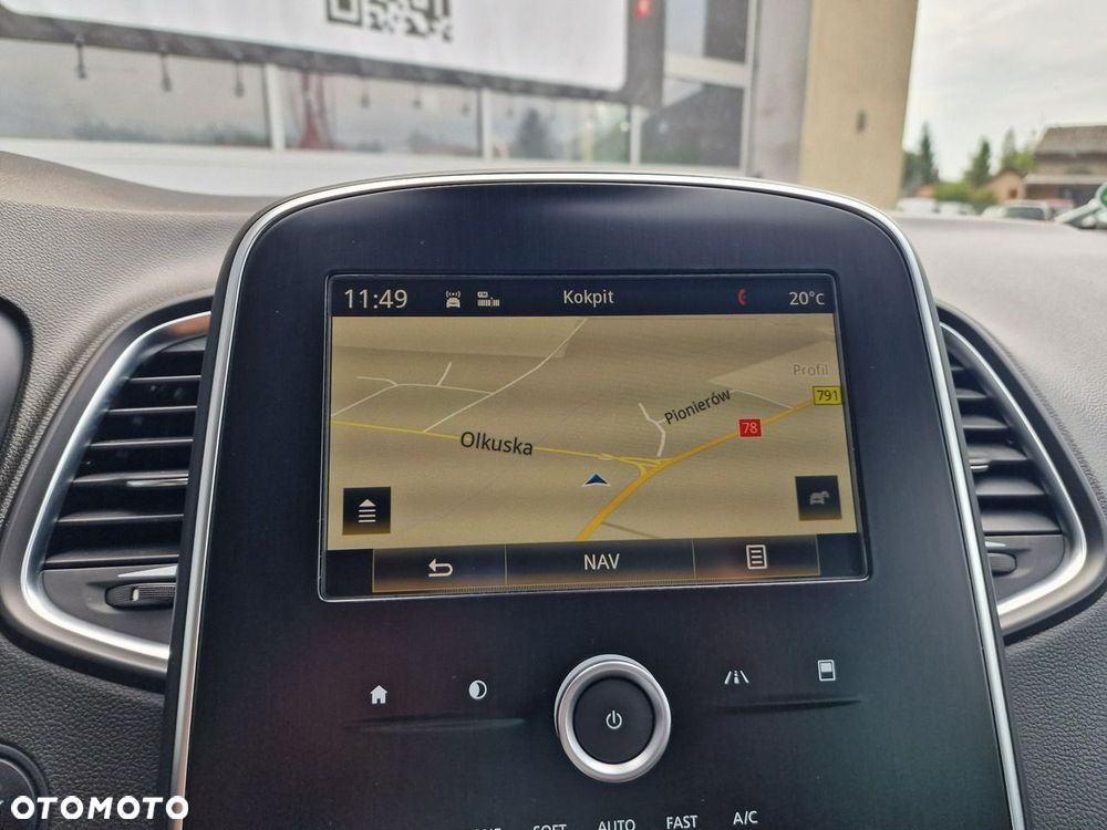 Renault Scenic - 28