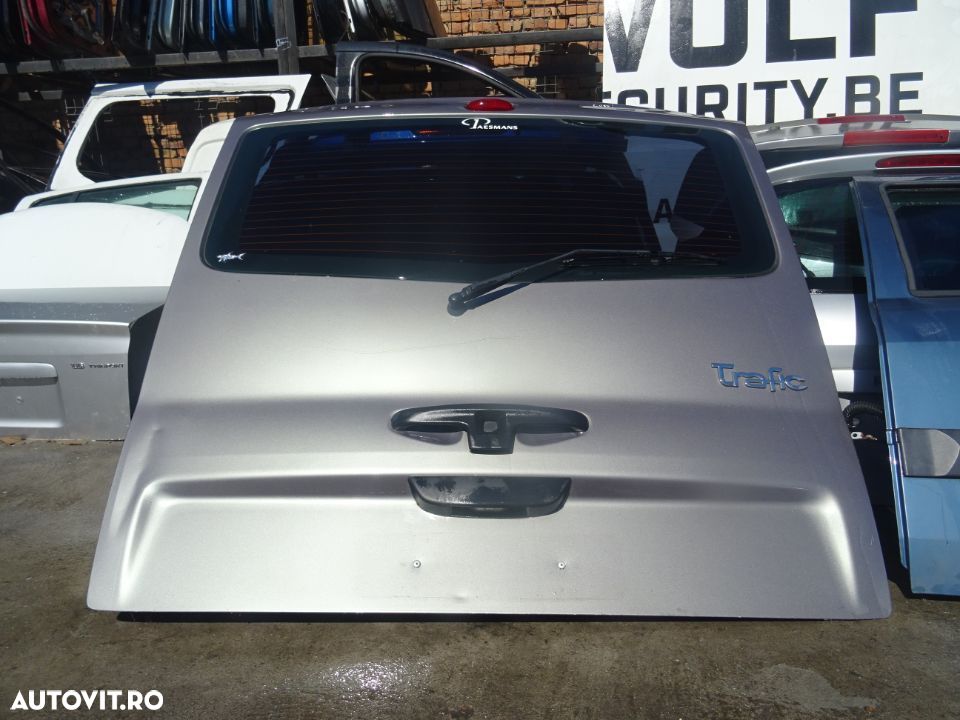 Vand Haion Complet Renault Trafic din 2010 volan pe stanga fara rugina fara lovituri - 4