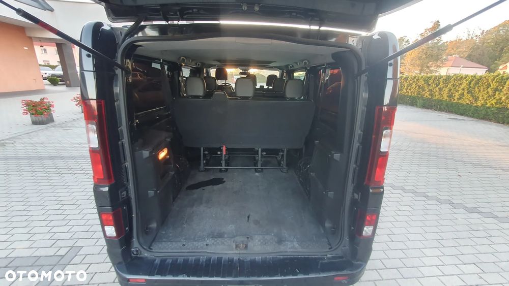 Opel Vivaro - 9