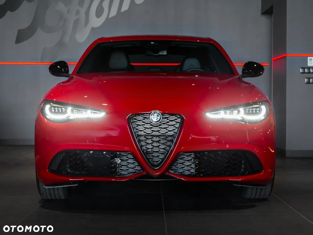Alfa Romeo Giulia 2.0 Turbo Intensa Q4 - 2