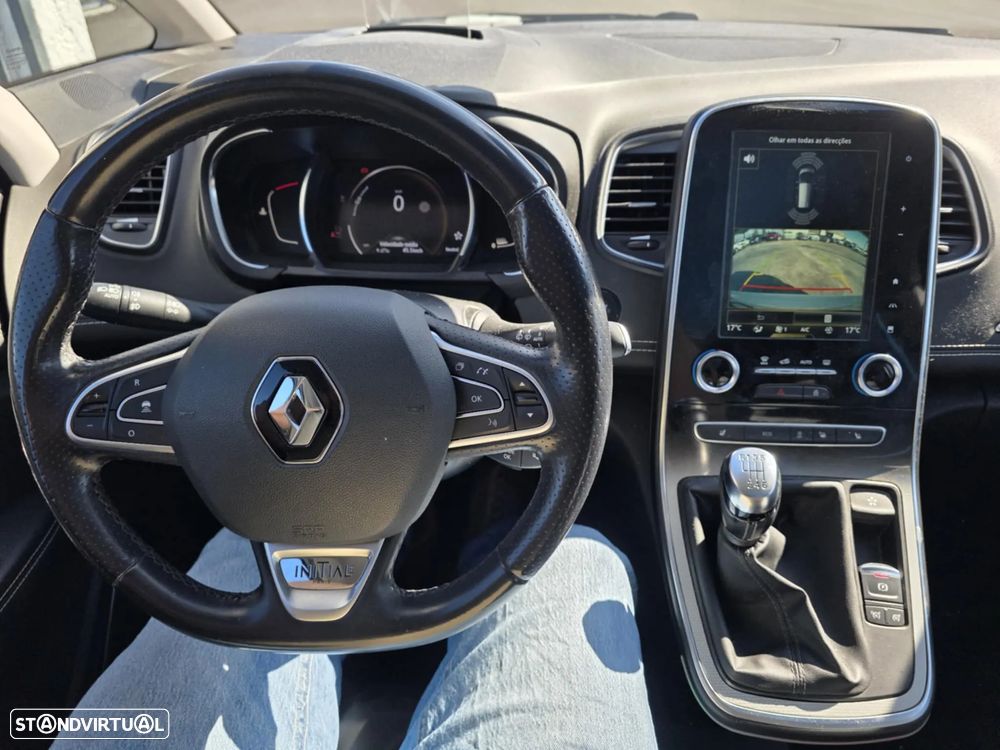 Renault Grand Scénic - 9
