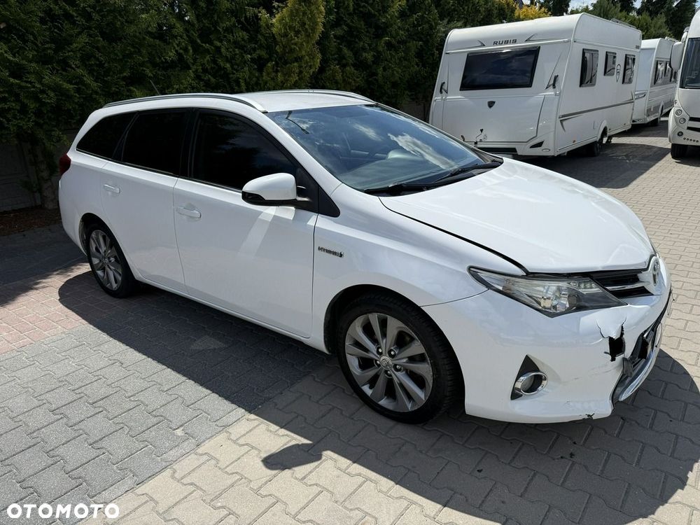 Toyota Auris - 4