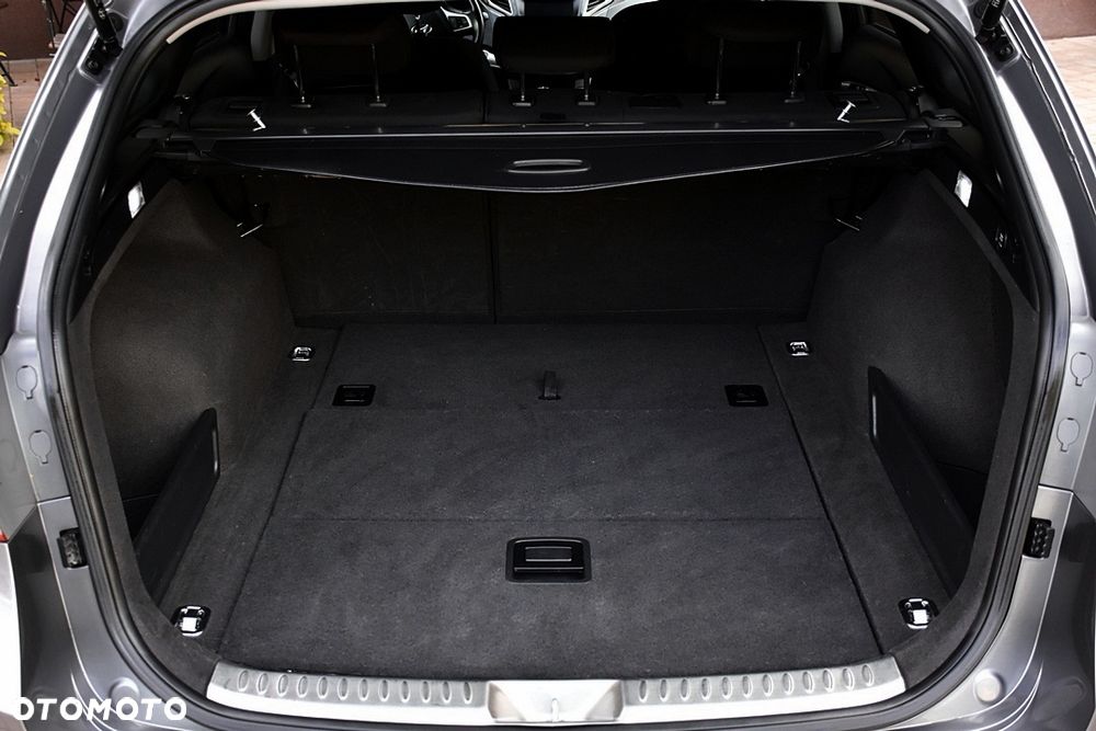 Hyundai i40 i40cw 1.7 CRDi Fifa World Cup Edition - 29