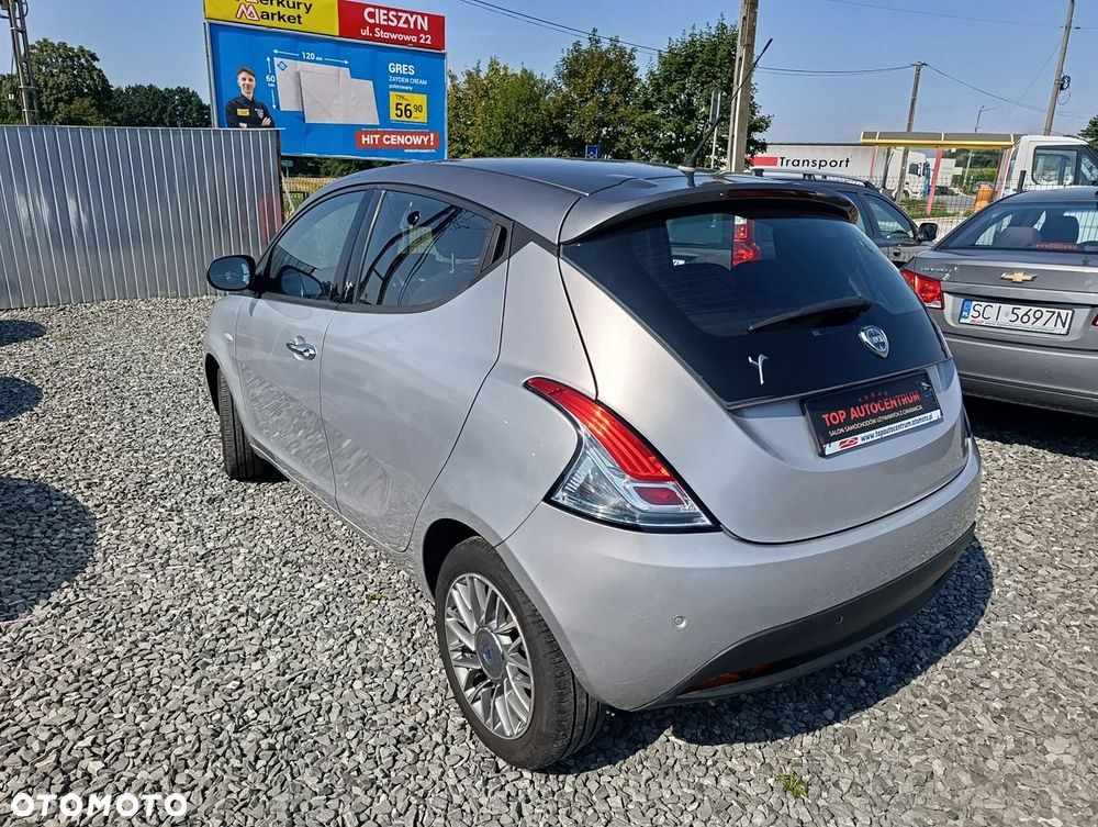 Lancia Ypsilon 1.2 8V Gold S&S EU6 - 4