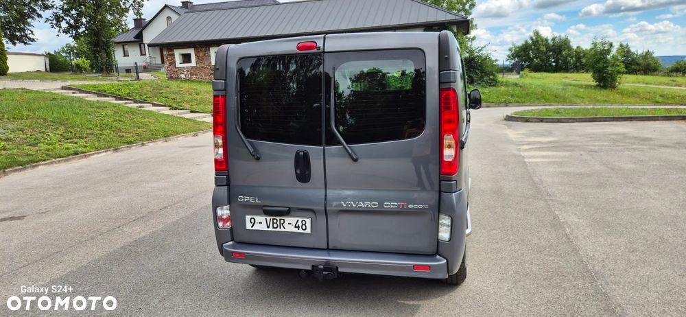 Opel Vivaro - 16