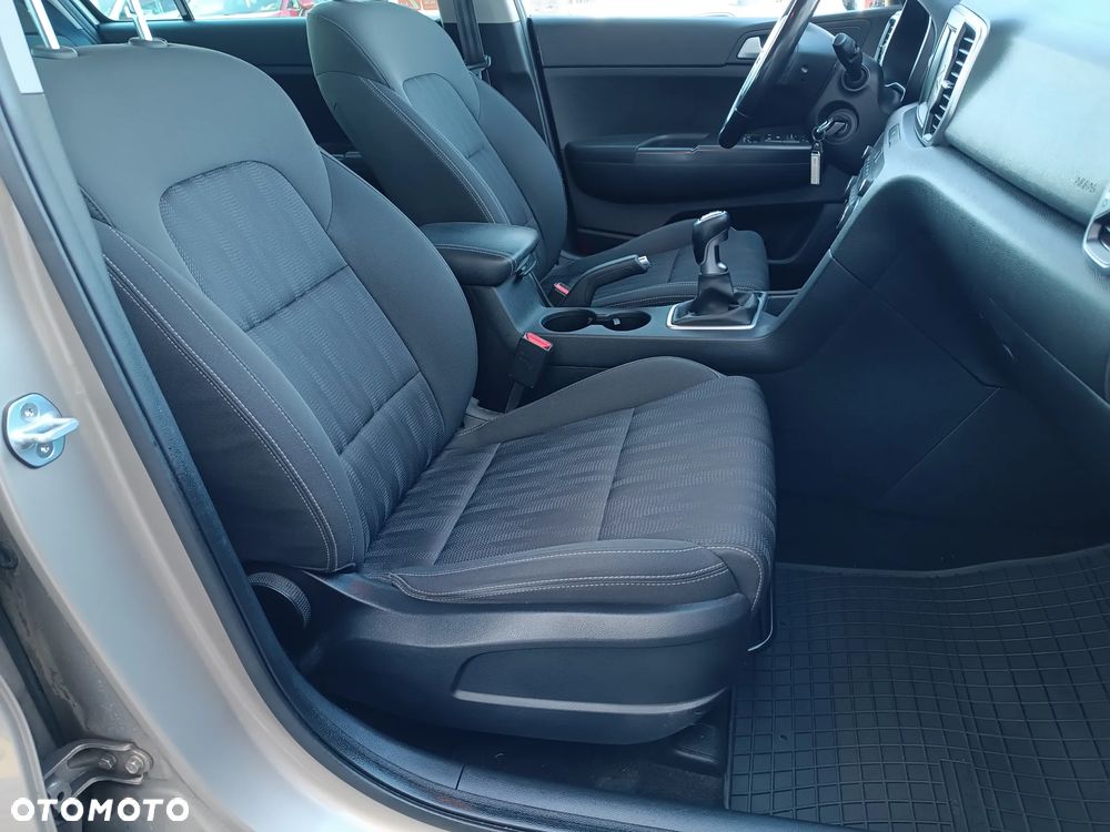 Kia Sportage - 13