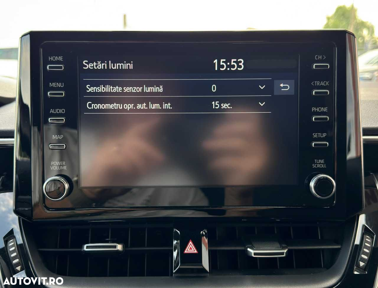 Toyota Corolla 1.8 HSD Exclusive - 32
