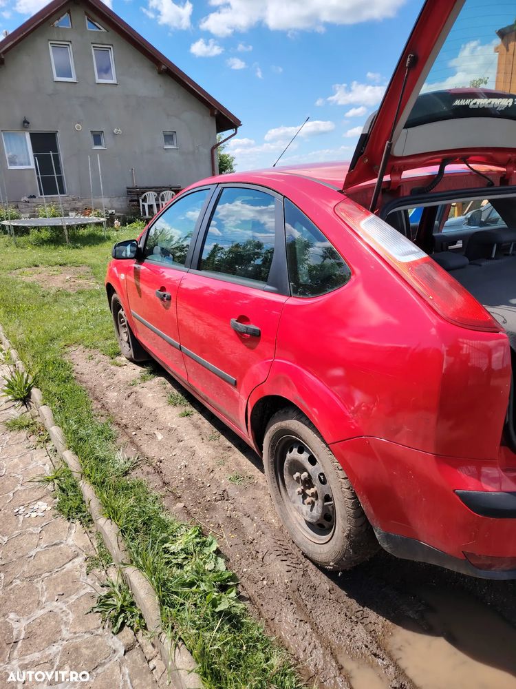Ford Focus 1.6 TDCi Trend - 5