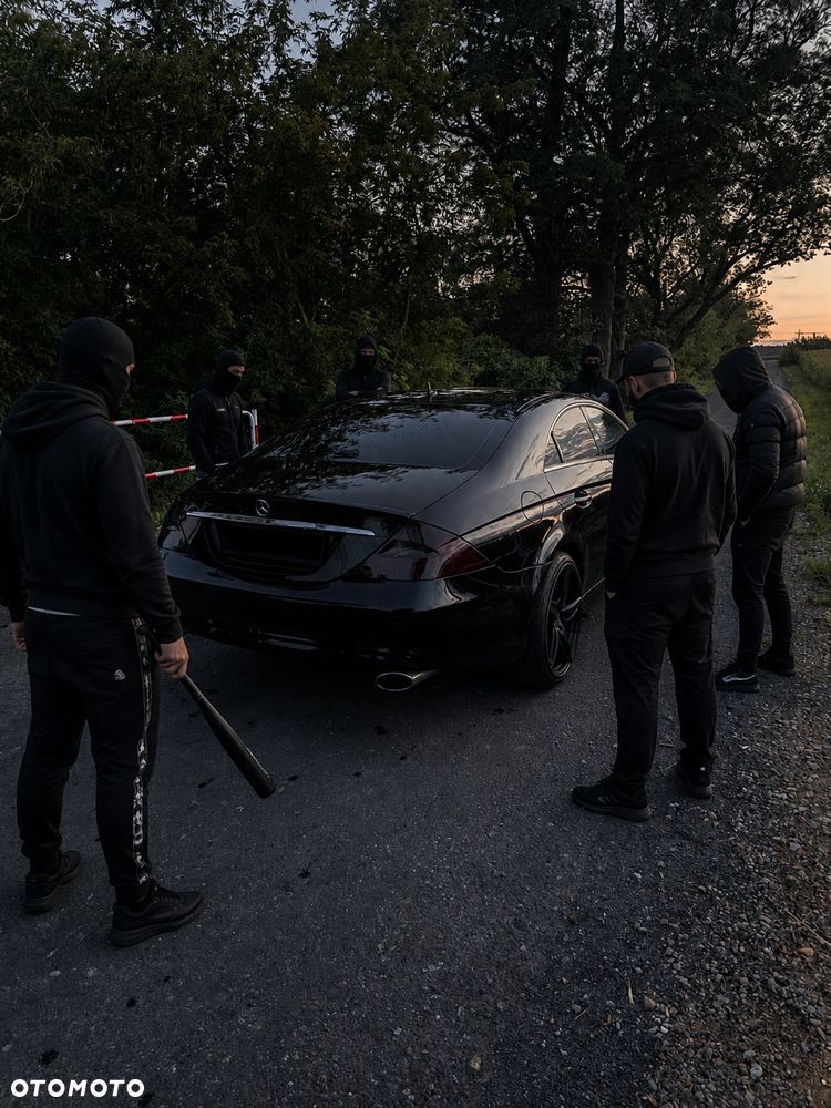 Mercedes-Benz CLS - 7