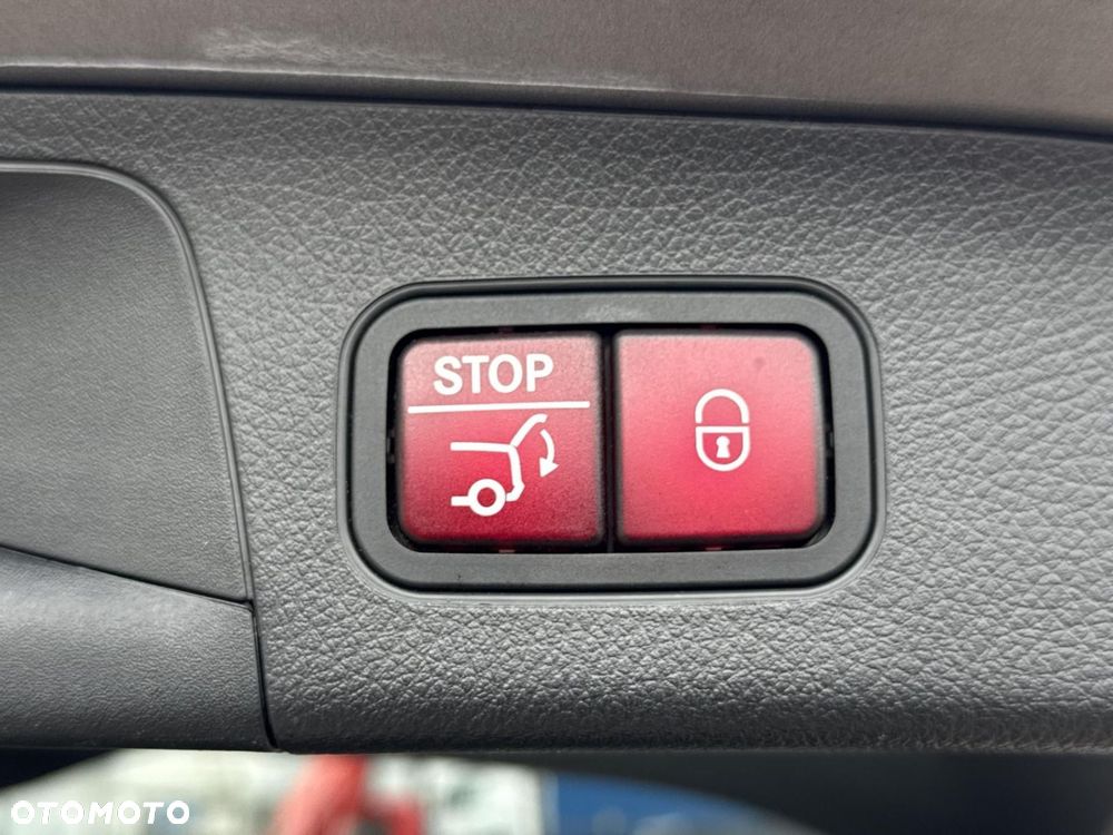 Mercedes-Benz EQA - 16