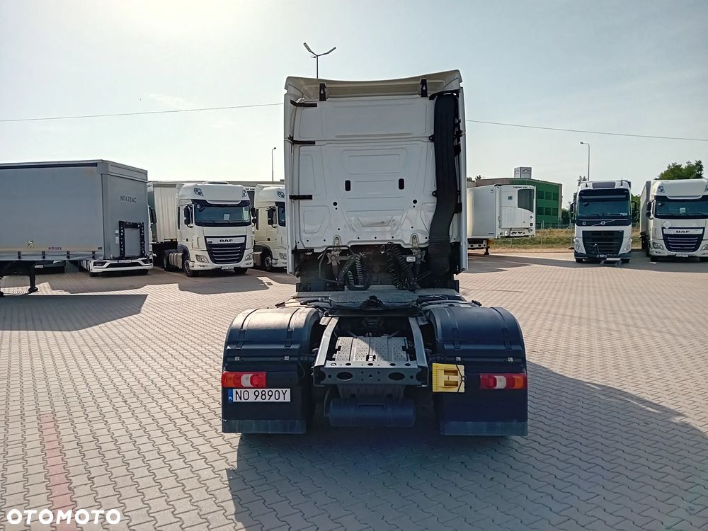 Mercedes-Benz ACTROS 5 1851 LS - 8