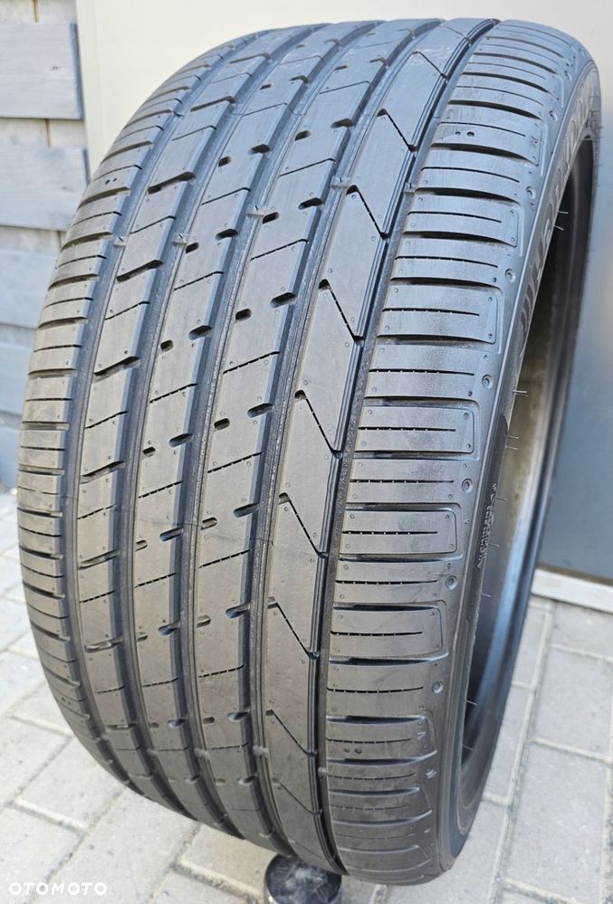 Hankook Ventus S1 evo2 SUV 295/35R21 107 Y - 1