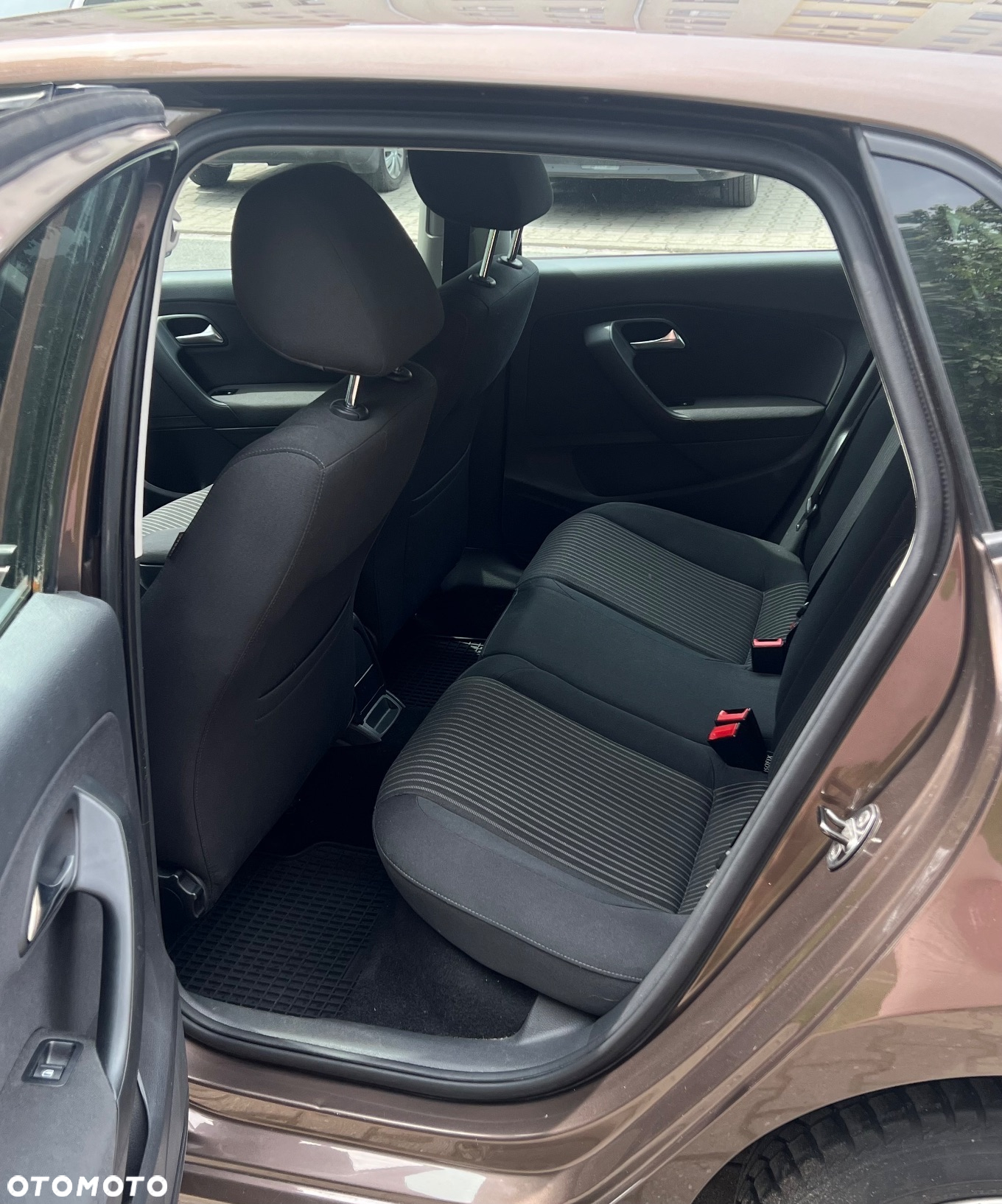 Volkswagen Polo 1.2 TSI Comfortline - 7