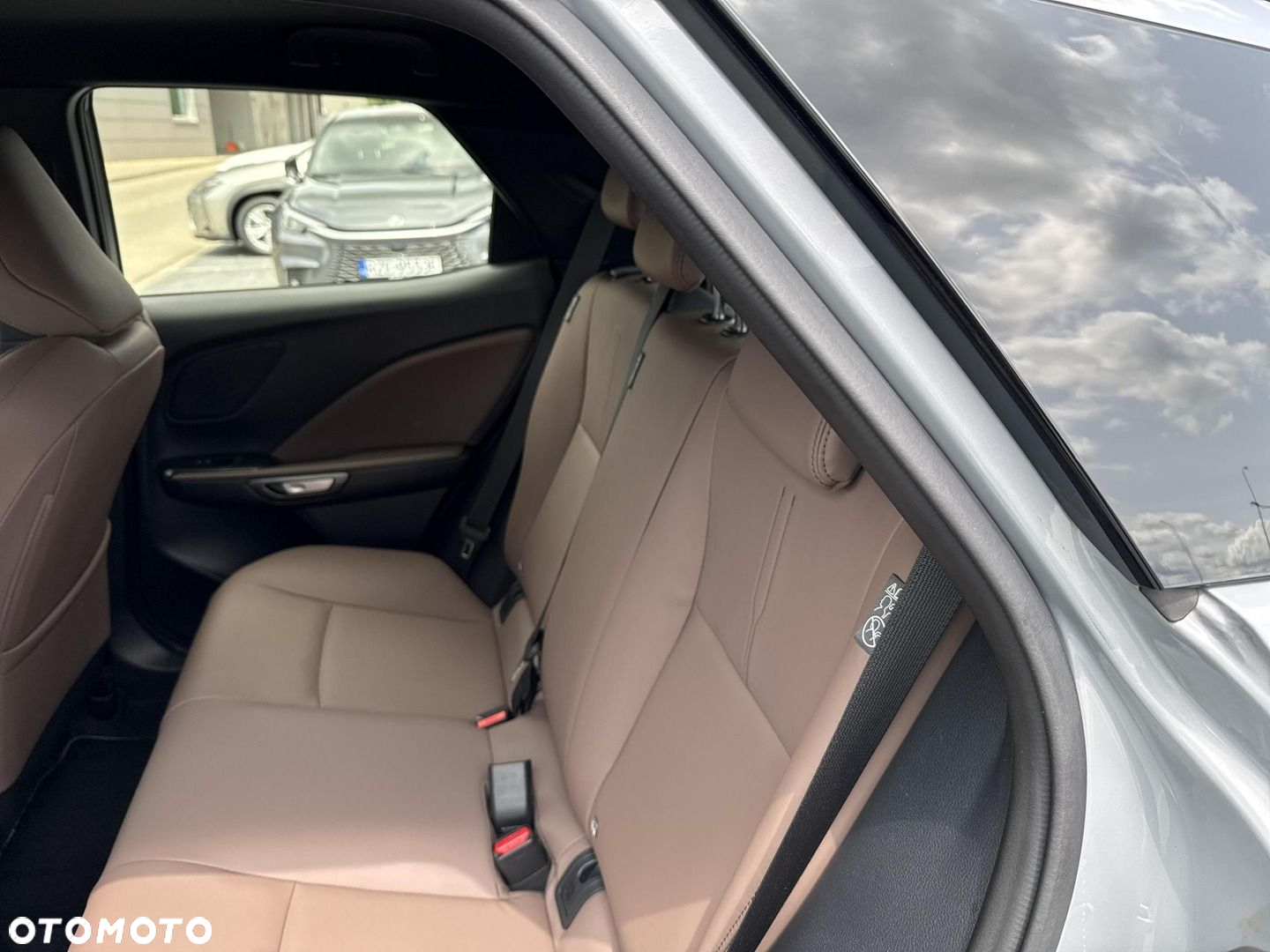 Lexus LBX 1.5 Hybrid Elegant - 22