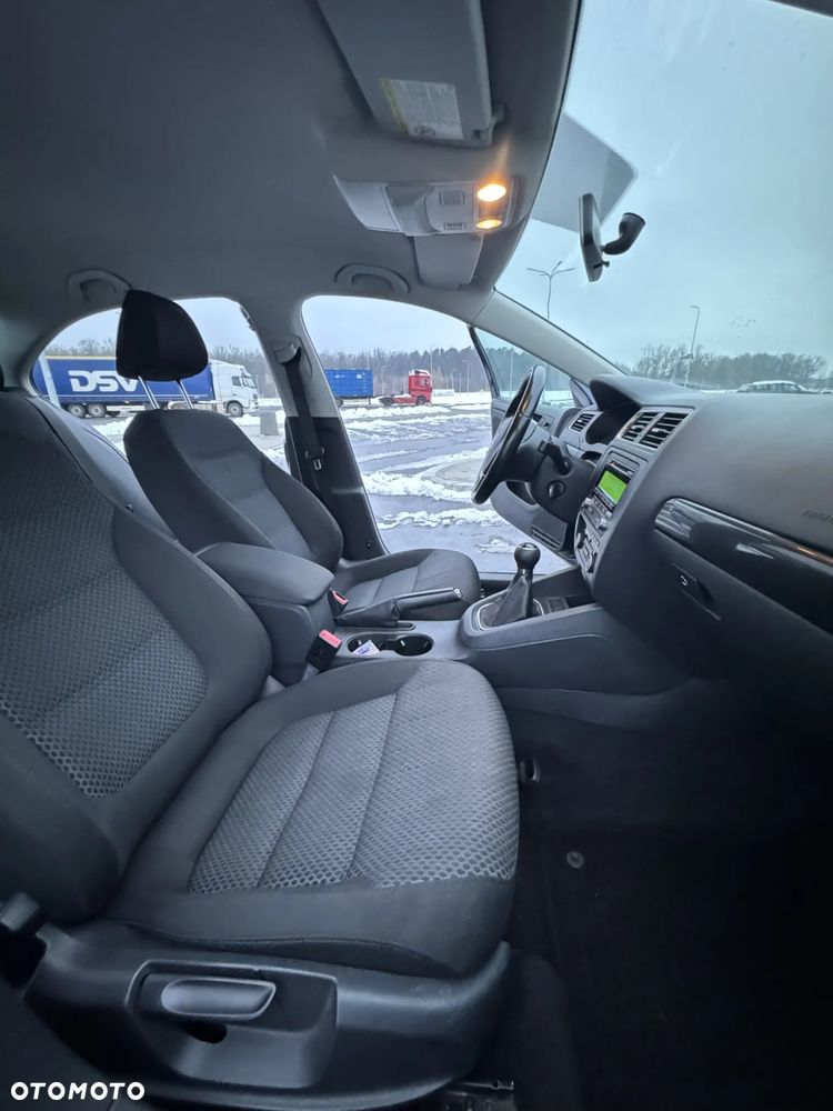 Volkswagen Jetta 1.4 TSI Comfortline - 13