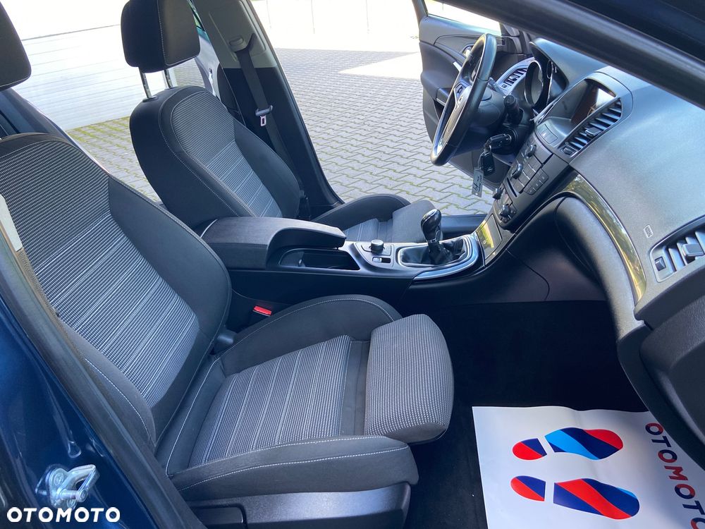 Opel Insignia 2.8 V6 Turbo Sports Tourer 4x4 Innovation - 27