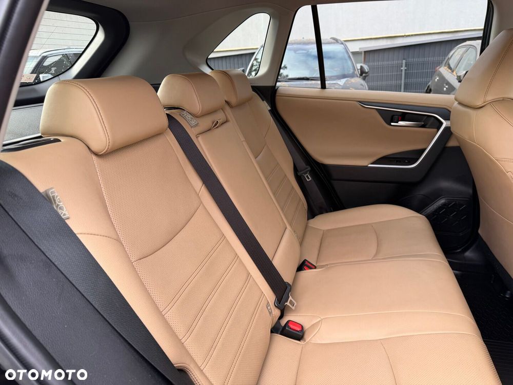Toyota RAV4 2.5 Hybrid Executive 4x2 - 31