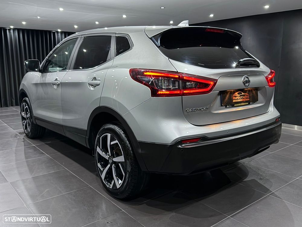 Nissan Qashqai 1.5 dCi N-Connecta - 6