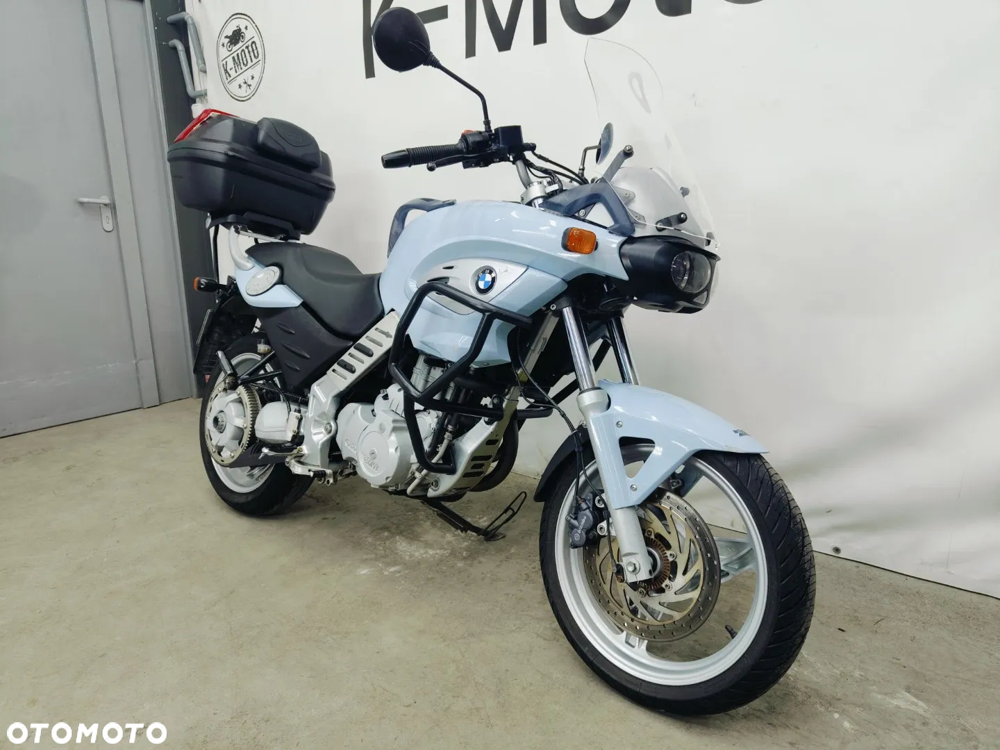 BMW CS - 2