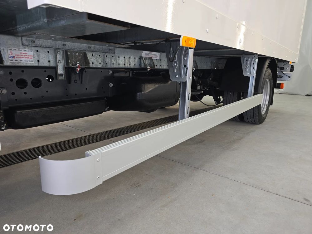Iveco DAILY 35C16 / 50C16 KONTENER 8PALET WINDA DHOLLANDIA 750Kg 41Tyś km SERWIS ASO IVECO DO OSTATNIEGO Km STAN NOWY NOWY NOWY NA GWARANCJI BOGATA OPCJA WYPOSAŻENIA ASYSTENTY KIEROWCY TEMPOMAT KLIMA KAMERA COFANIA FOTEL KIEROWCY PNEŁMATYCZNY - 15
