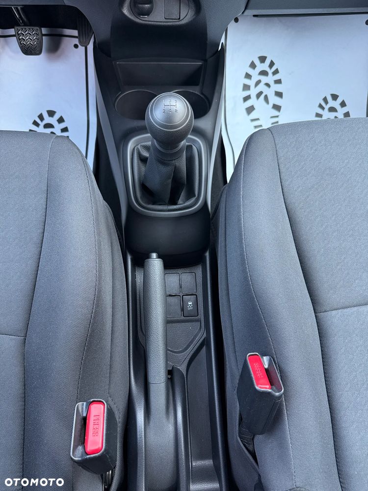 Toyota Yaris 1.0 Active - 8