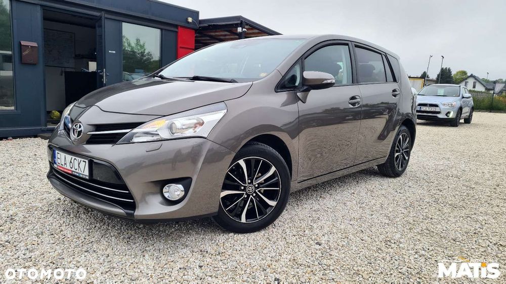 Toyota Verso - 17