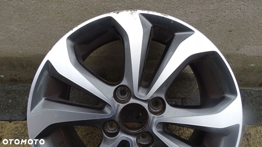 HYUNDAI I10 6Jx15 ET53 4x100 - felga oryginał - 2