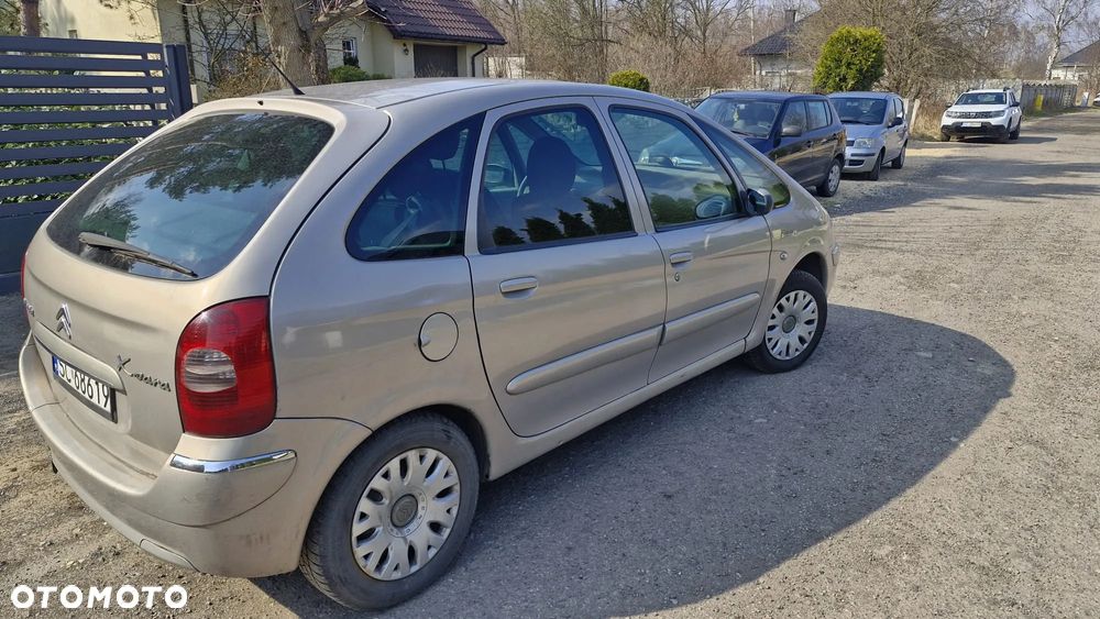Citroën Xsara Picasso 2.0 HDI Exclusive - 16