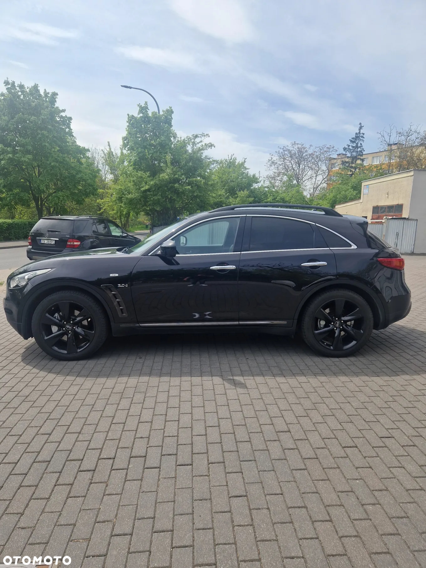 Infiniti Q70 3.0d S Premium - 4