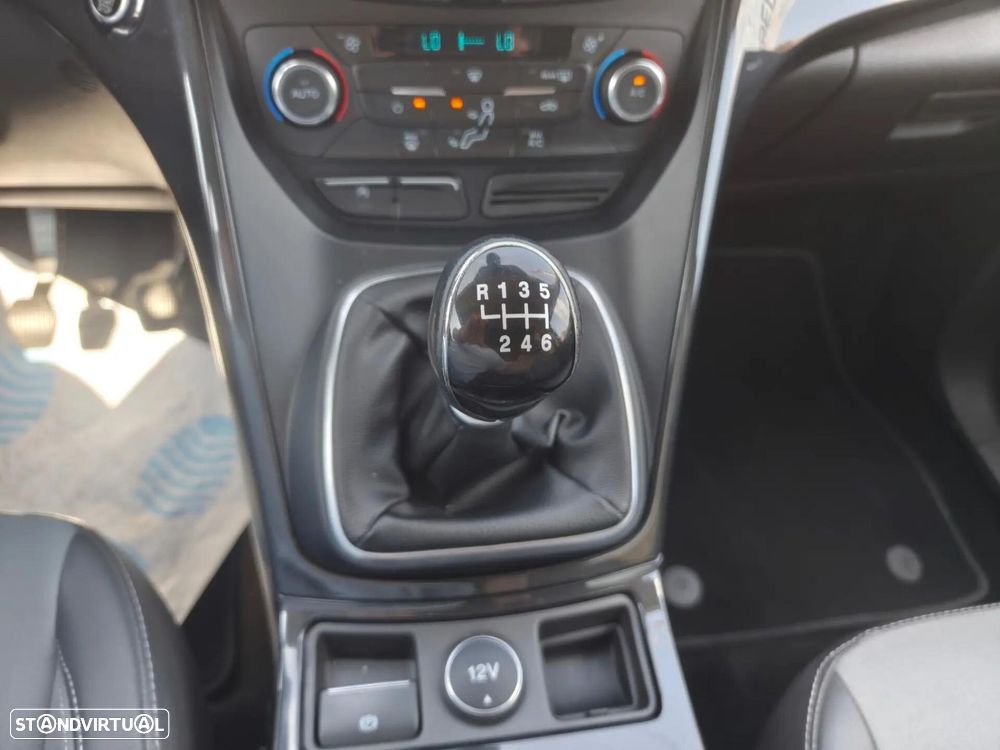 Ford Kuga 1.5 TDCi EcoBlue Titanium - 18
