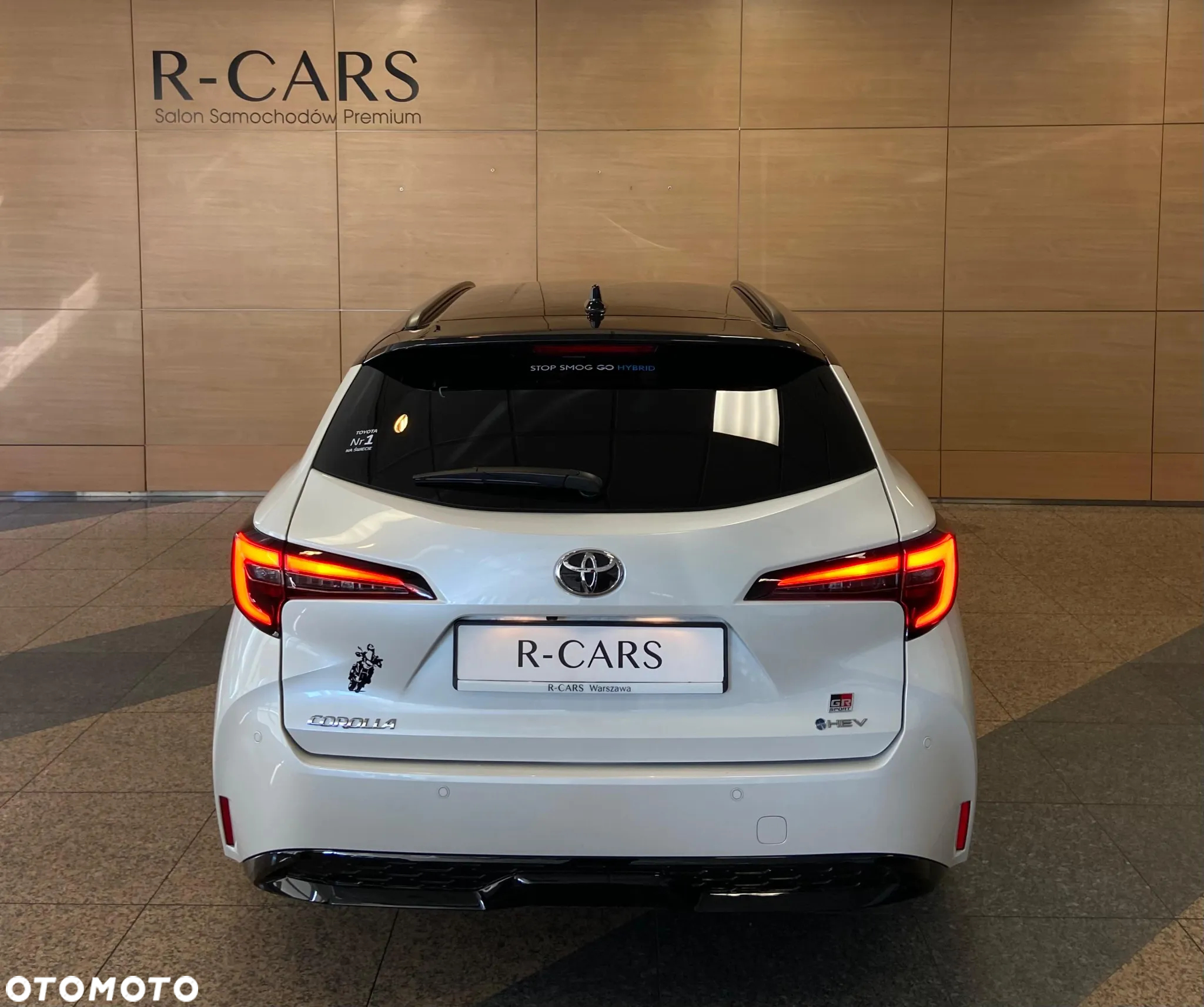Toyota Corolla 2.0 Hybrid GR Sport Dynamic - 7