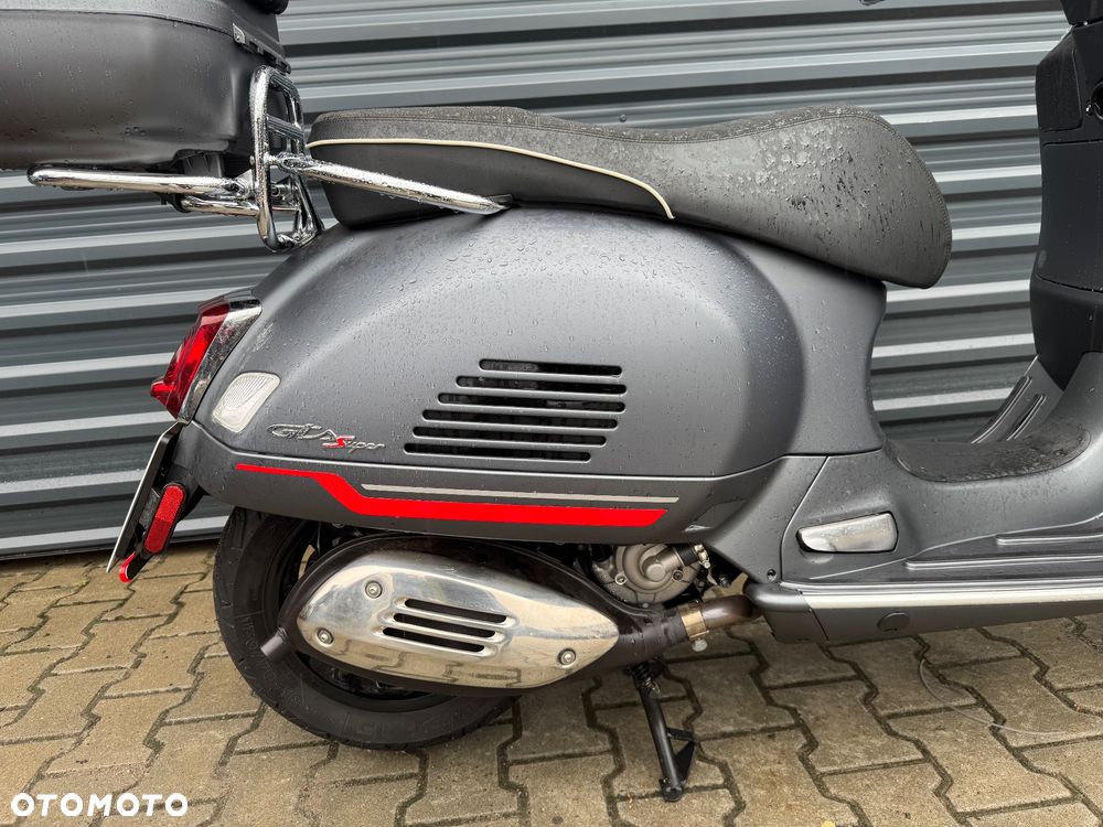 Piaggio Vespa - 11