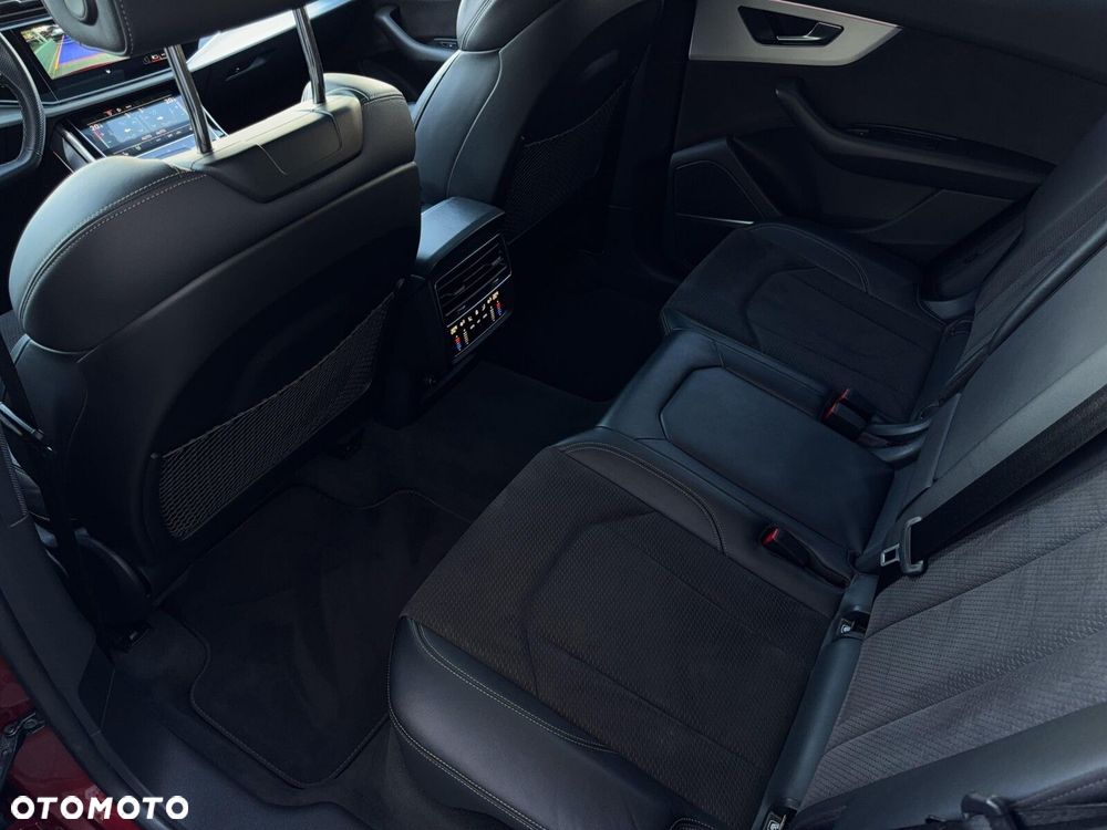 Audi SQ8 - 14