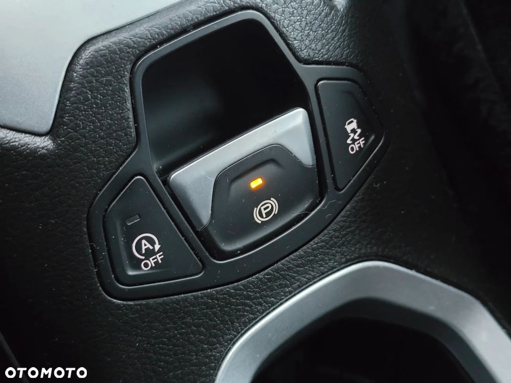 Jeep Renegade 2.0 MultiJet Limited 4WD S&S - 32