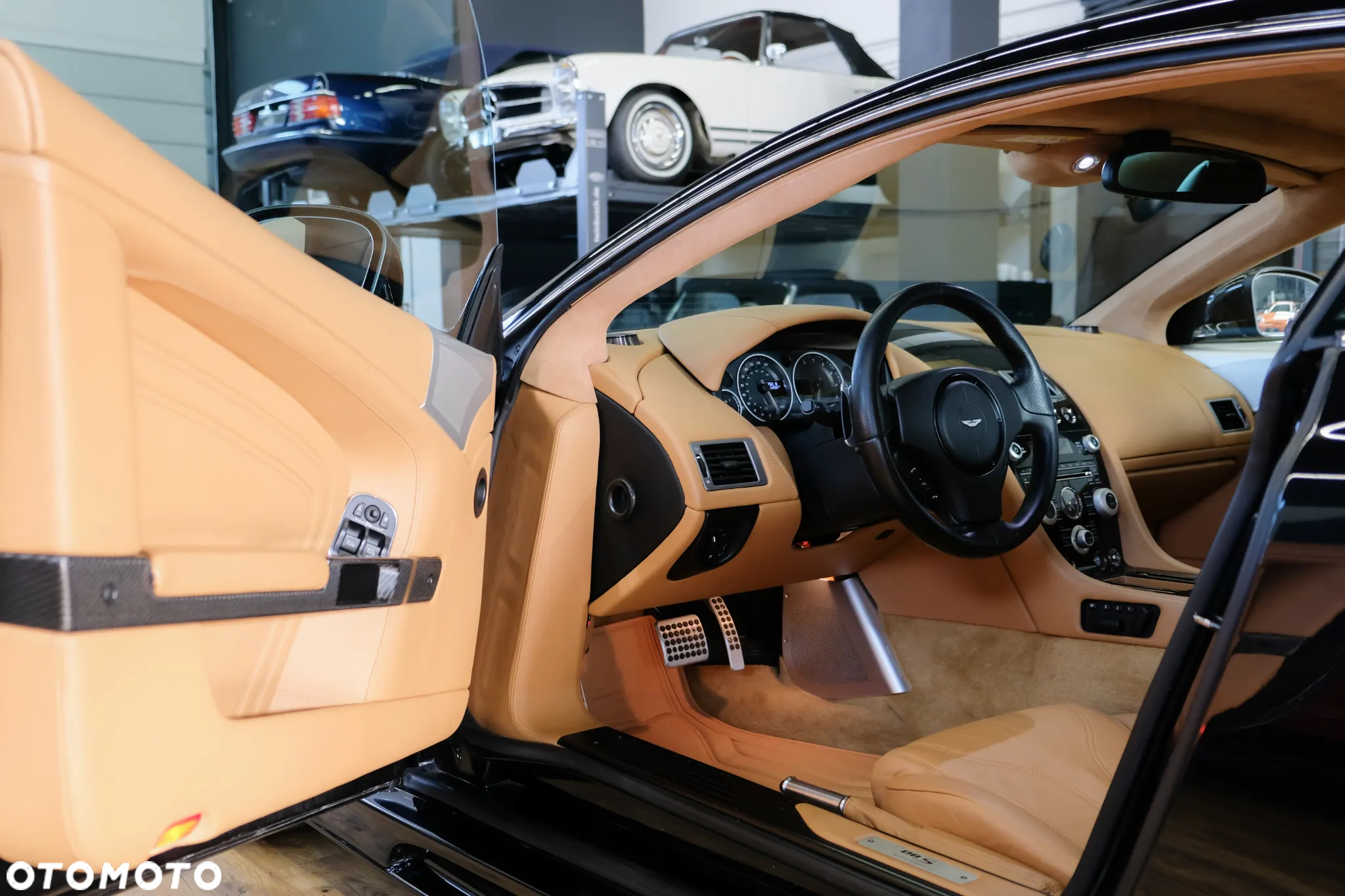 Aston Martin DBS Carbon Edition Touchtronic II - 7