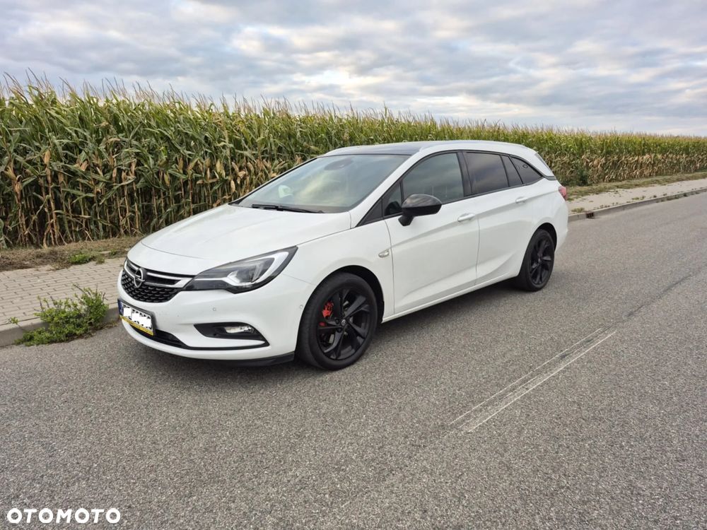 Opel Astra 1.6 T Elite S&S - 9