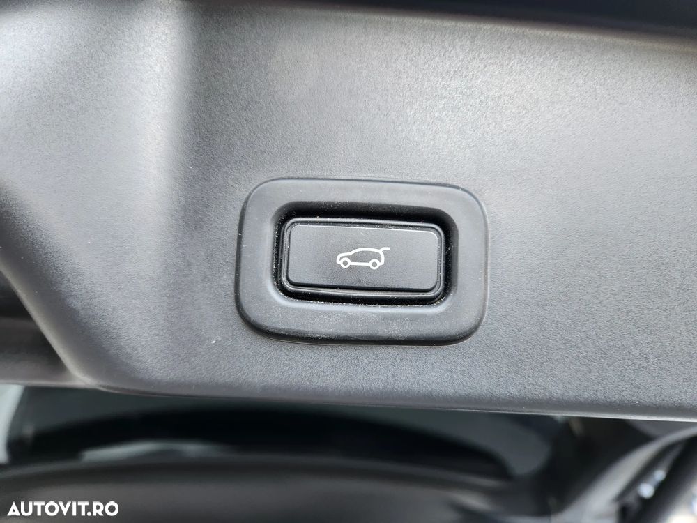 Land Rover Range Rover Evoque 2.0 D180 R-Dynamic SE - 19
