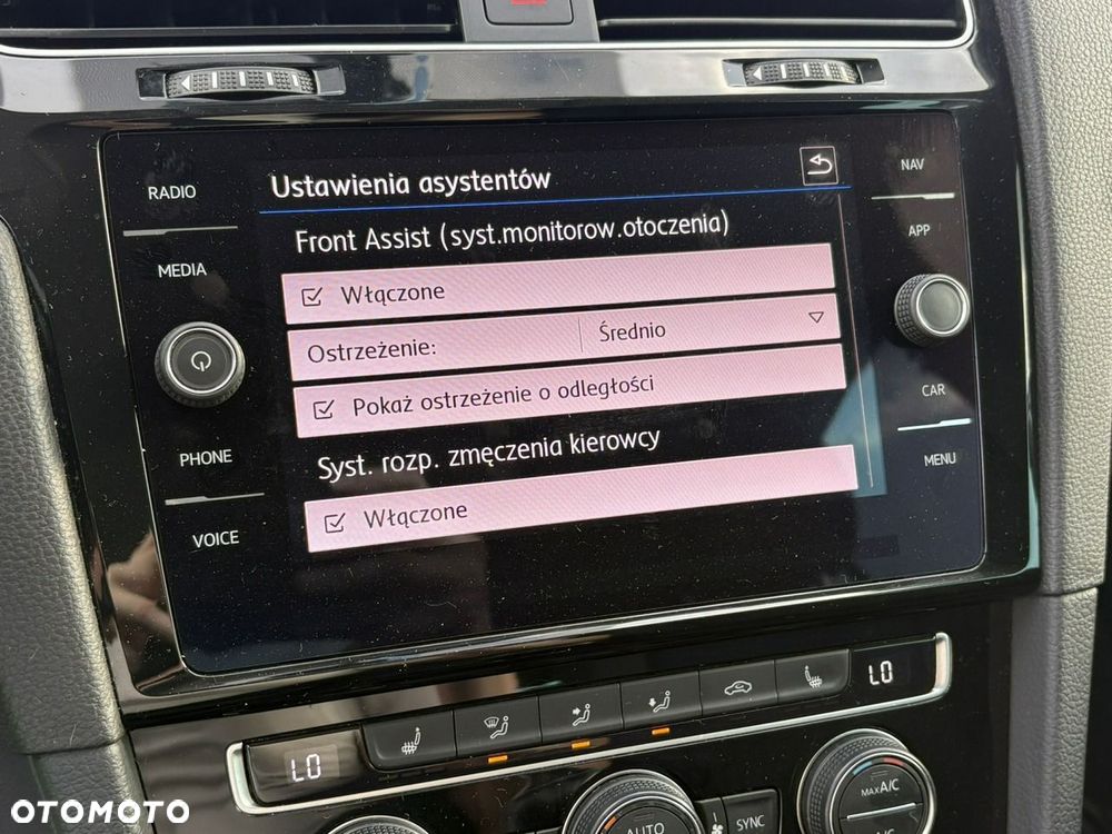 Volkswagen Golf Variant 1.6 TDI BMT Highline - 25