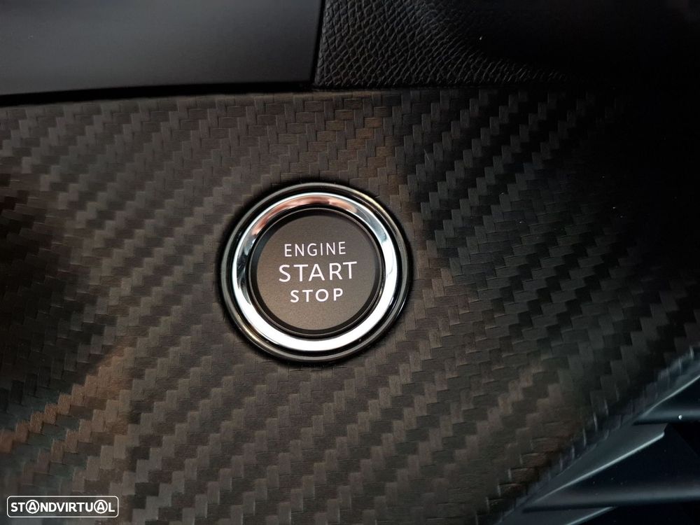 Peugeot e-208 51 kWh Allure — fotografia 19