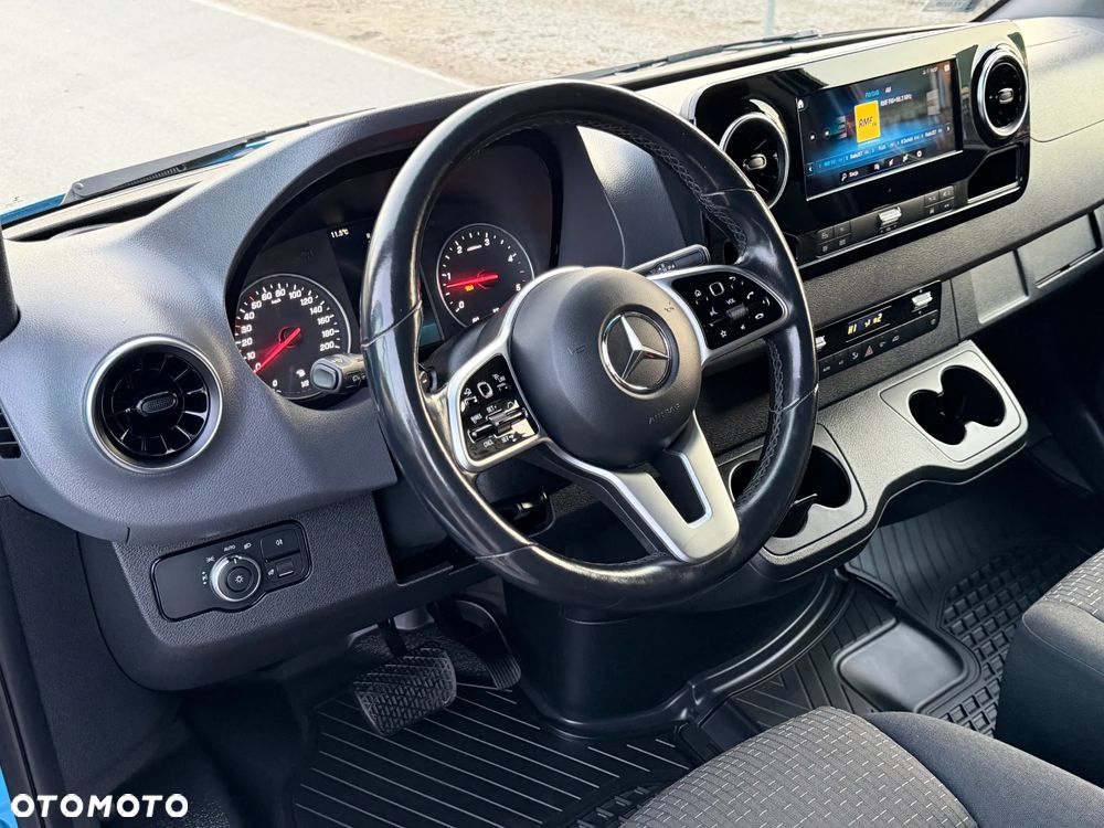 Mercedes-Benz SPRINTER // 319 CDI // 3.0 V6 190 KM // AUTOMAT // MAŁY PRZEBIEG //  BEZWYPADKOWY // L2H1 // FULL LED // SALON PL // 1 WŁ // - 19