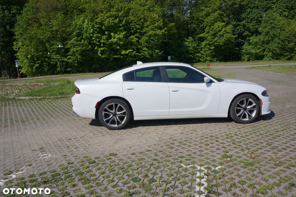 Dodge Charger - 14