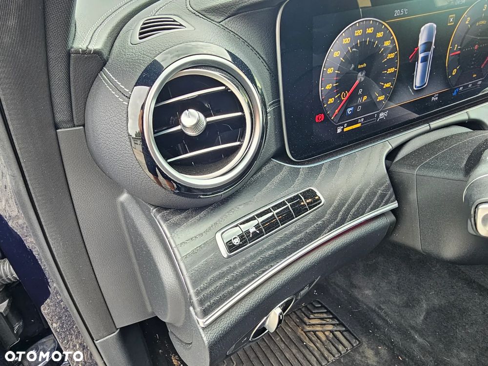 Mercedes-Benz Klasa E 220 d 4Matic 9G-TRONIC AMG Line - 30