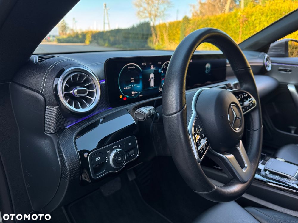 Mercedes-Benz CLA - 6