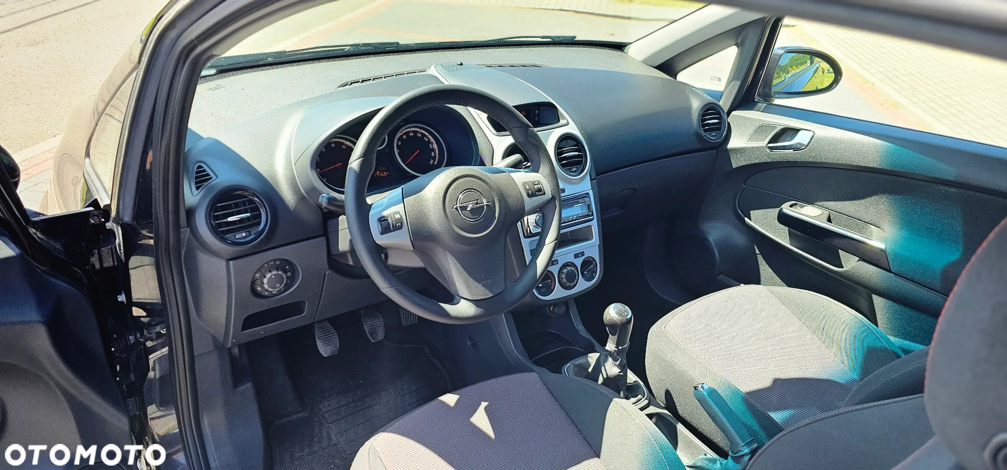 Opel Corsa 1.4 T Cosmo S&S - 5